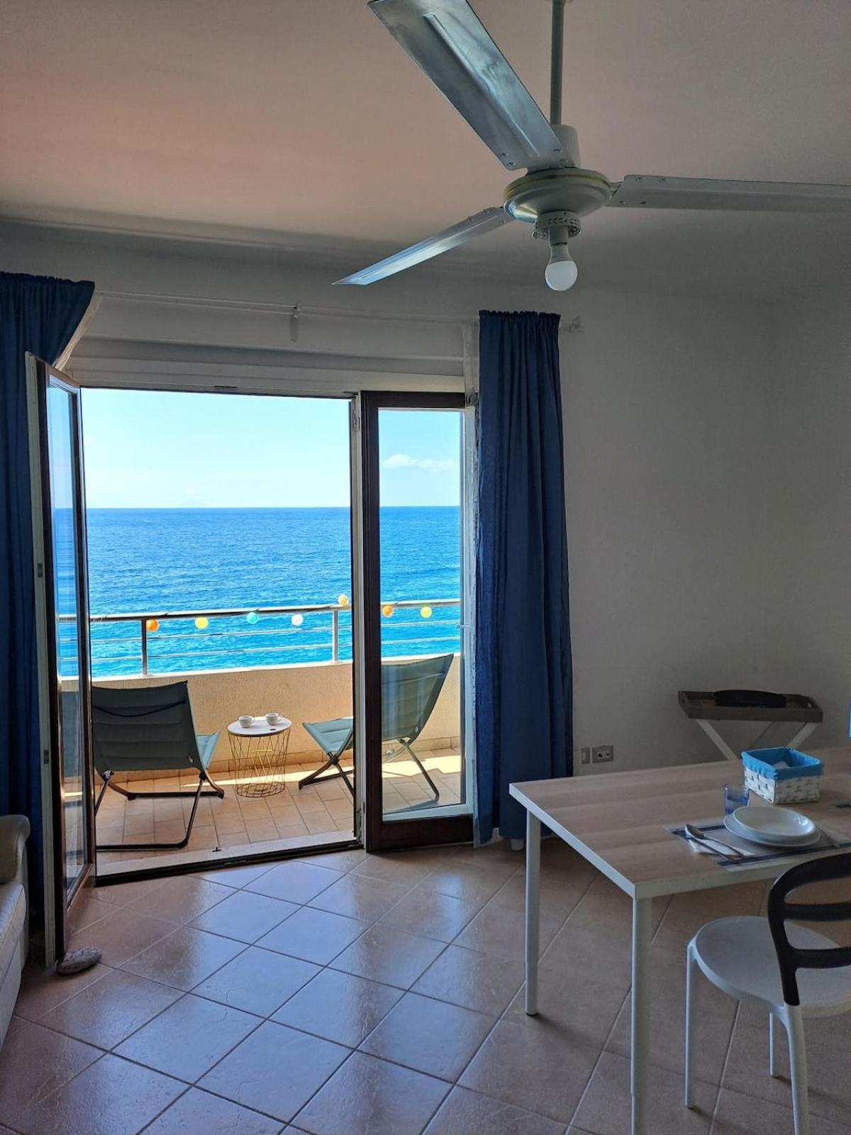 Appartamento Sea House Bagnara Calabra Esterno foto